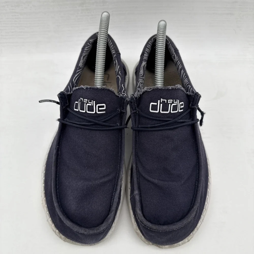 Hey Dude Wally Navy Blue Shoes Boys Girls Youth Sz Y6 L7 Slip On Comfort Shoes